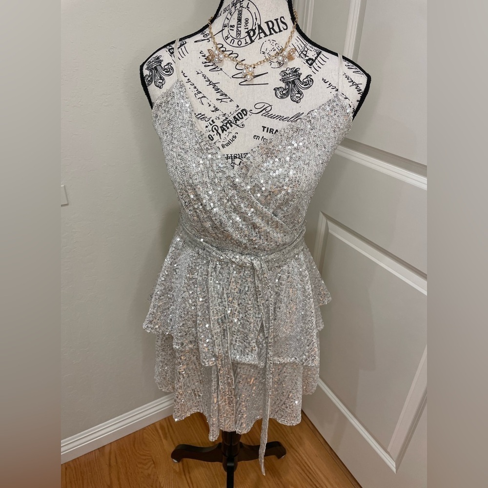 Trixxi Shimmering Silver Sequin Dress Size Small/Medium